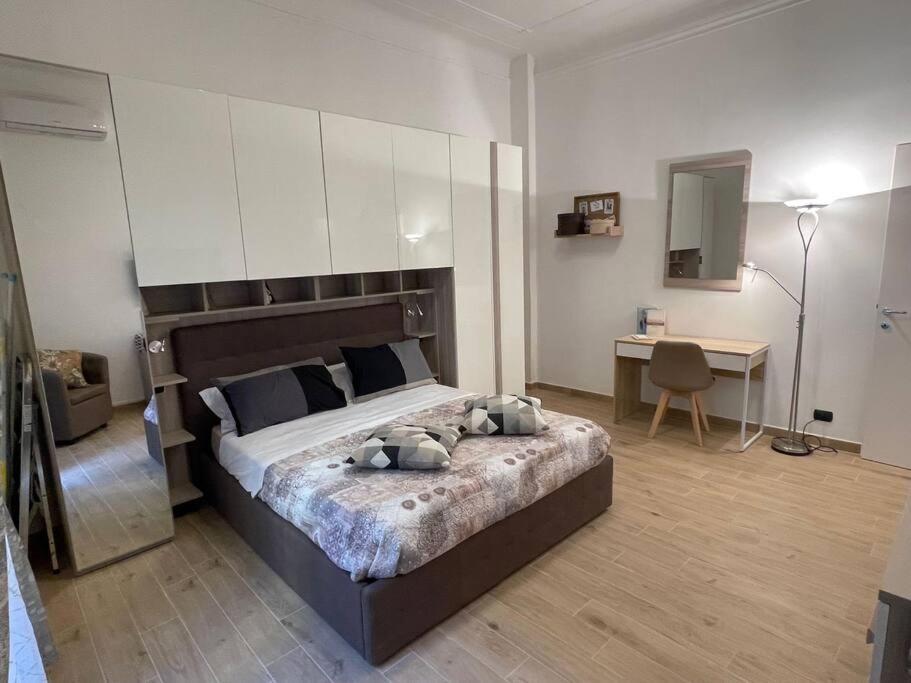Nel Quartiere Bayres Suite Completamente Rinnovata Milano Eksteriør billede