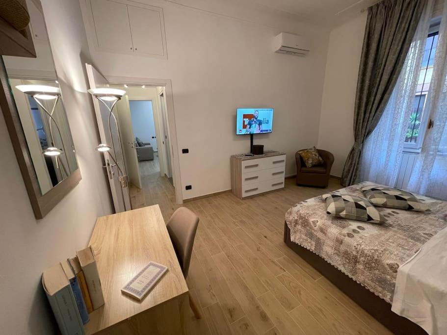 Nel Quartiere Bayres Suite Completamente Rinnovata Milano Eksteriør billede